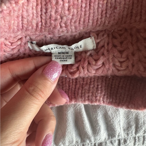 American Eagle Sweater - Picture 3 of 3